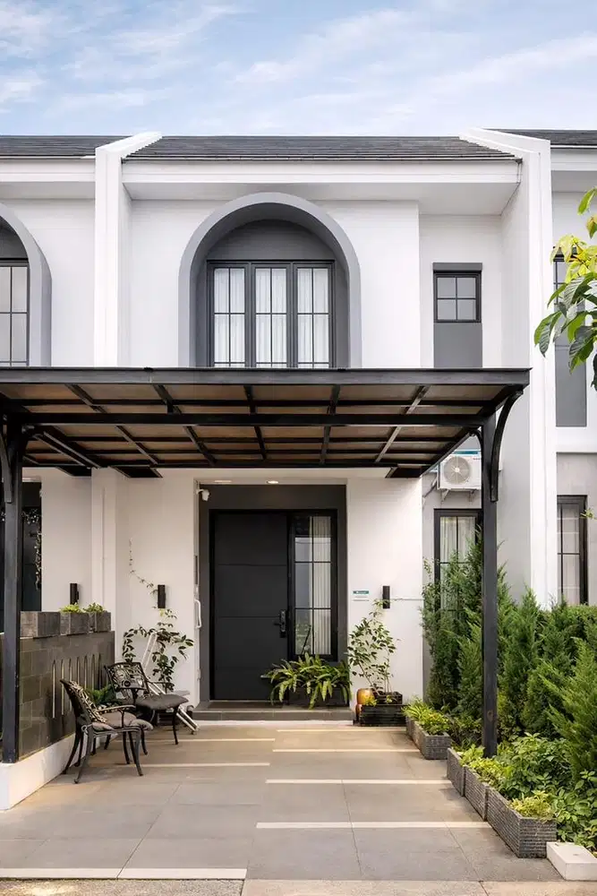 Di jual rumah 2 lantai siap huni di citra gran CBD