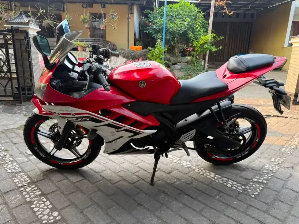 Yamaha R15 THN 2015 plat F Bogor