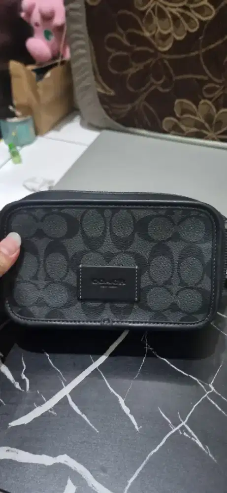 Tas coach asli 100% di lengkapi invoice pembelian store eropa