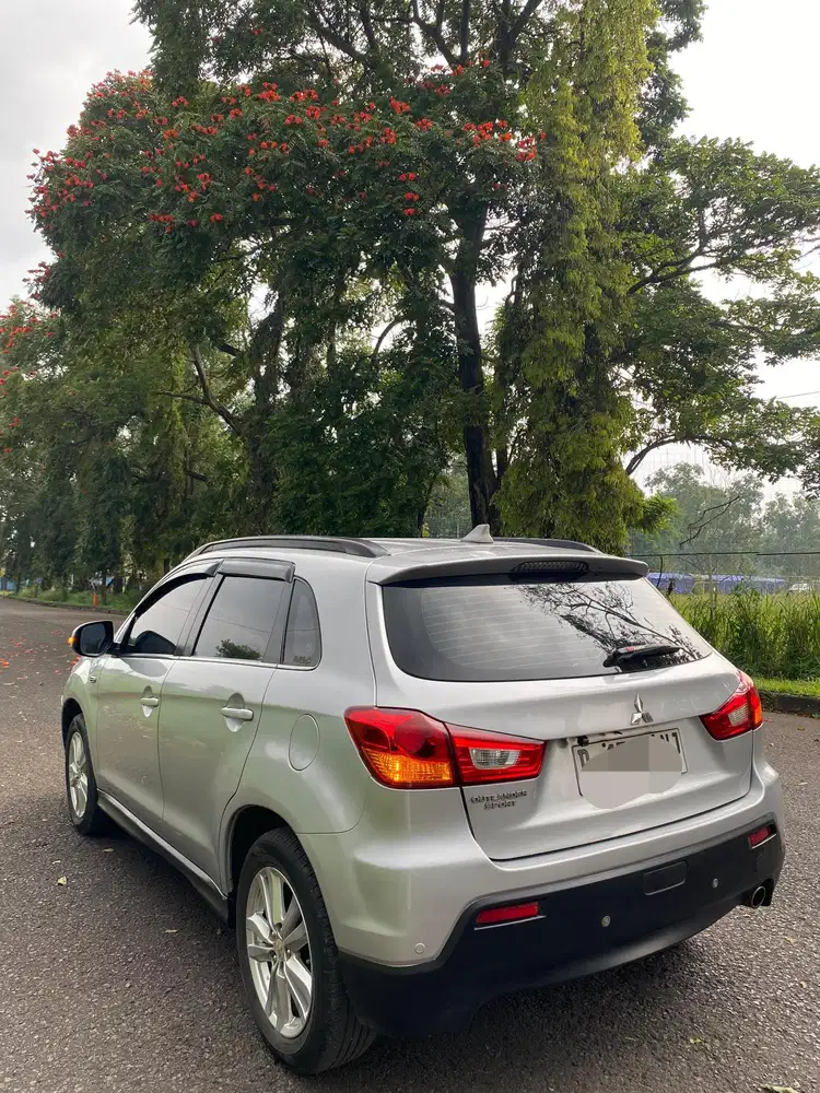 Mitsubishi Outlander 2013 Bensin
