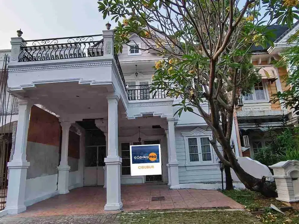 JUAL RUMAH KOTA WISATA CIBUBUR SHM SEMI FURNITUR BANGUNAN 2 LANTAI RAPI SIAP HUNI