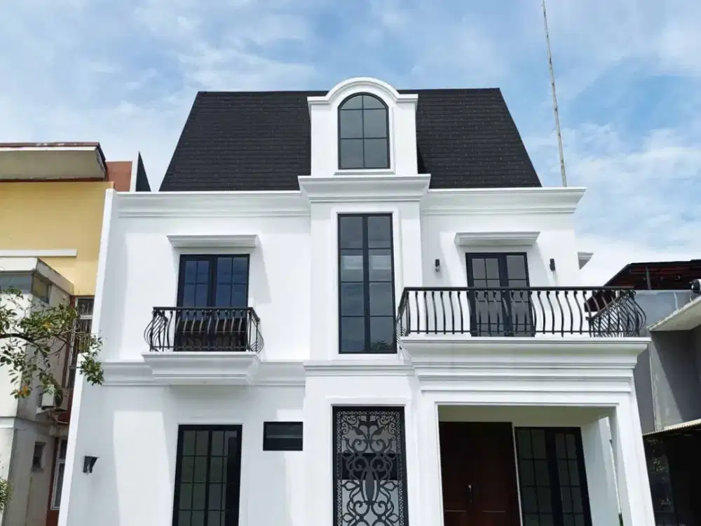 Dijual Rumah 3 Lantai Semi Furnished di The Icon BSD, Tangerang Selatan