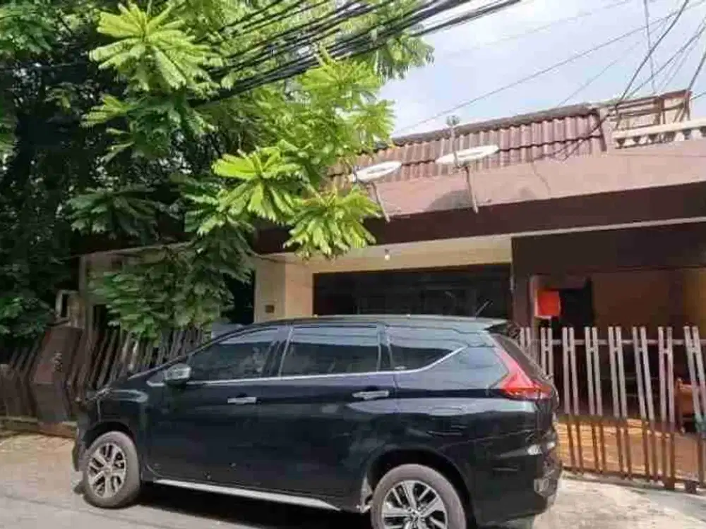 Dijual Rumah 2 Lantai di Karet, Setiabudi Jakarta Selatan - Lokasi Premium Segitiga Emas