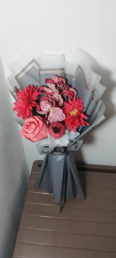 Hadiah bucket bunga