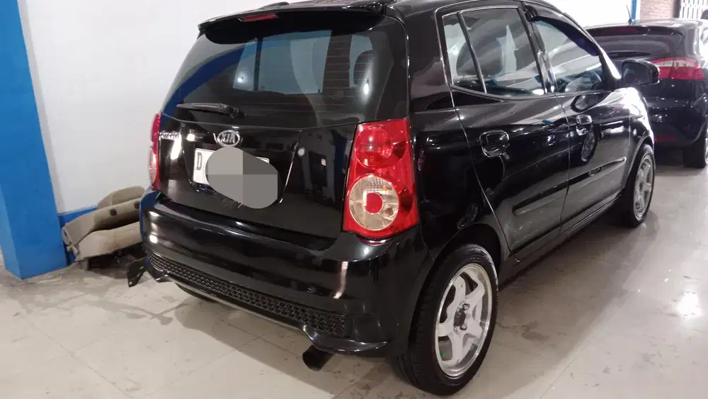 Kia Picanto 2011 Bensin