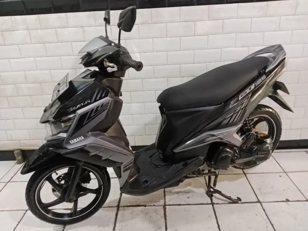 Xeon gt tahun 2014 bagus siap pakai