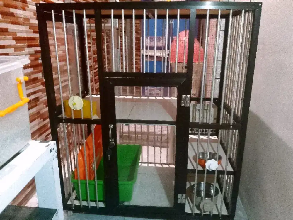Kandang kucing almunium 2lt kokoh masih bagus