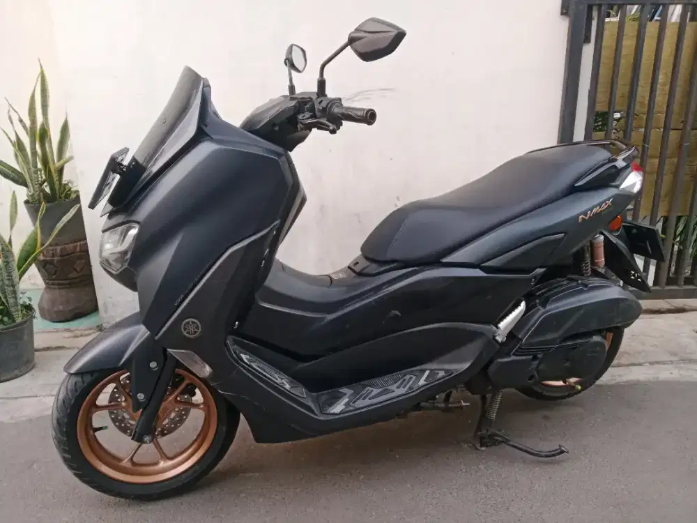 Nmax new keyles tahun 2021 bagus siap pakai