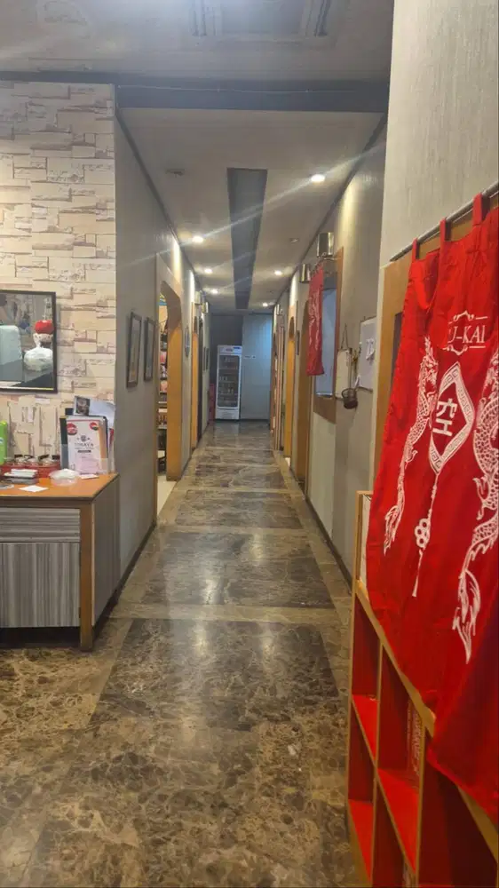 DI CARIIII WAITERS  RESTAURANT JEPANG RAMEN & GYOZA...USIA 20-25 TAHUN