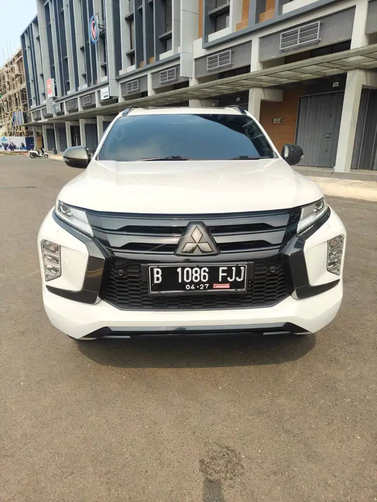Free Barcode Pajero sport dakar 4x2 (sunroof) Putih Th 2022