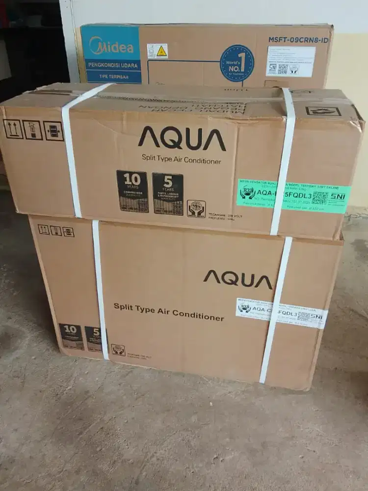 Bergaransi AC Aqua 1/2 PK
