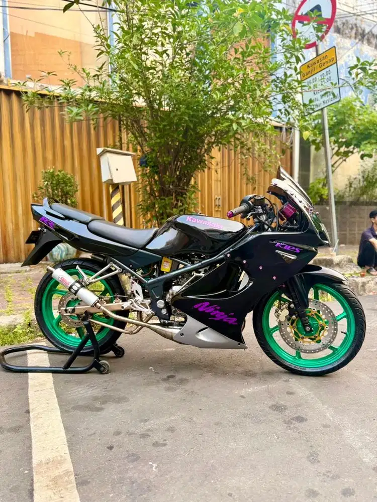 Ninja Rr old 2011 asli Khitam manis
