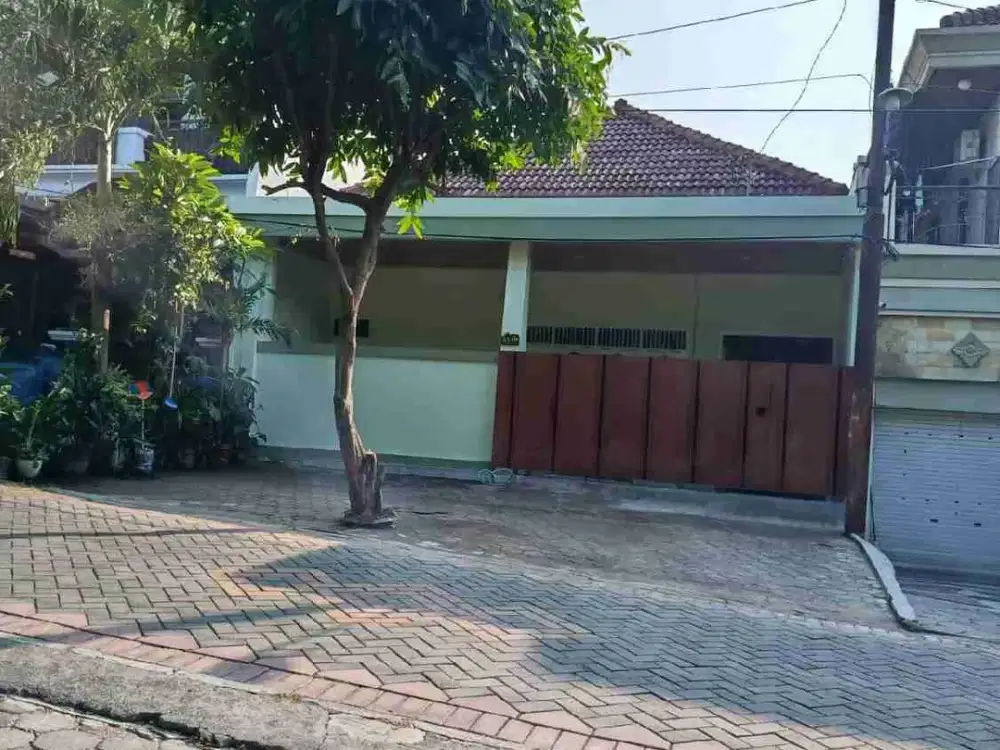 Disewakan Rumah Baru semi furnish di Sinar Waluyo Semarang Timur