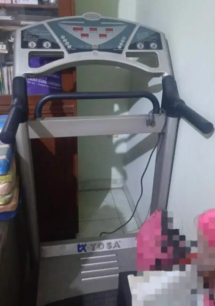 Treadmill elektronik merk YOSA