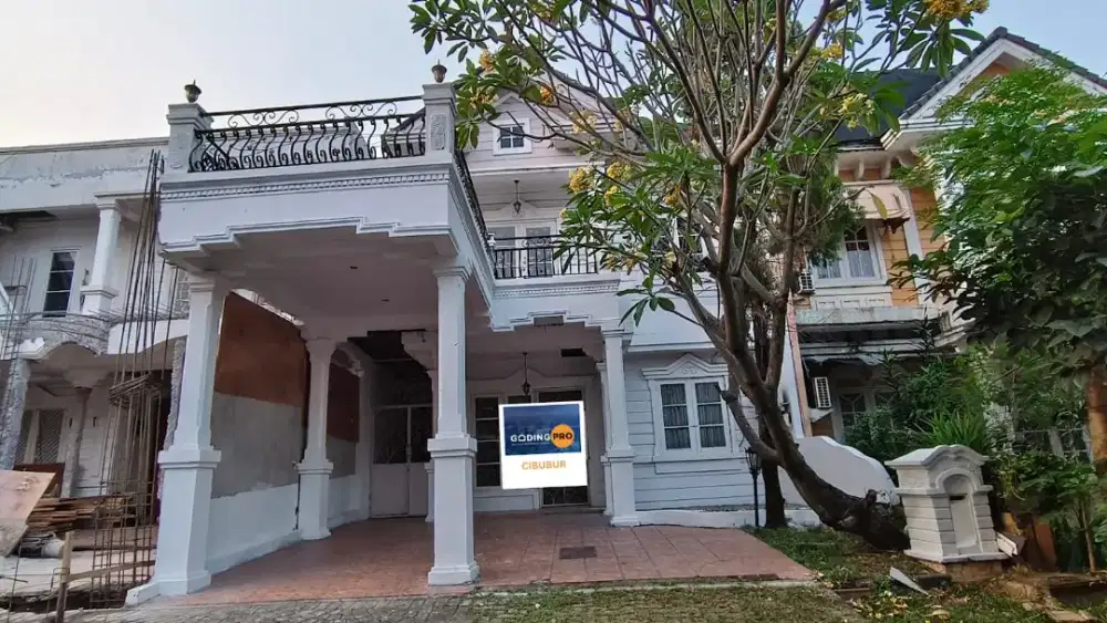 DIJUAL RUMAH DALAM CLUSTER DI KOTA WISATA CIBUBUR SEMI FURNISH