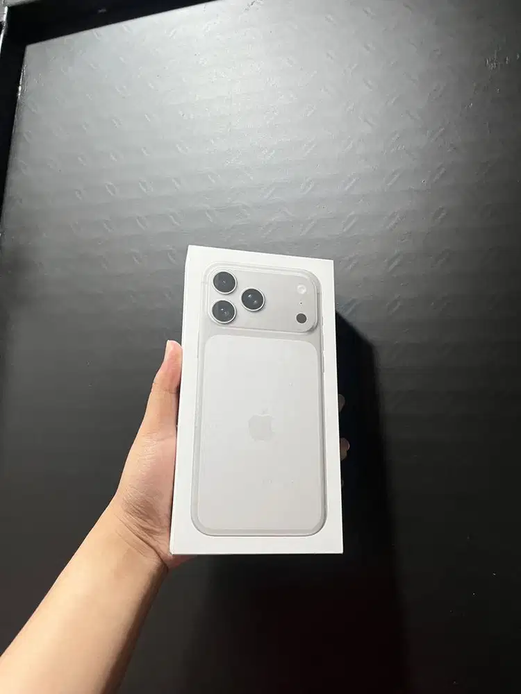 iPhone 17 Pro Max 256 iBox