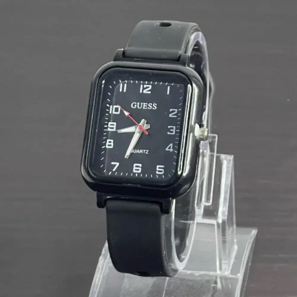 Jam Tangan Analog Pria dan Wanita Strap Rubber G-113