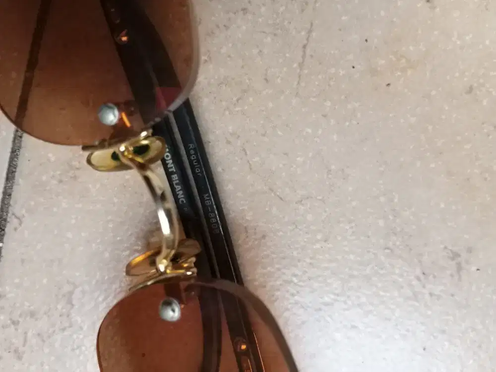Sale kacamata Montblanc
