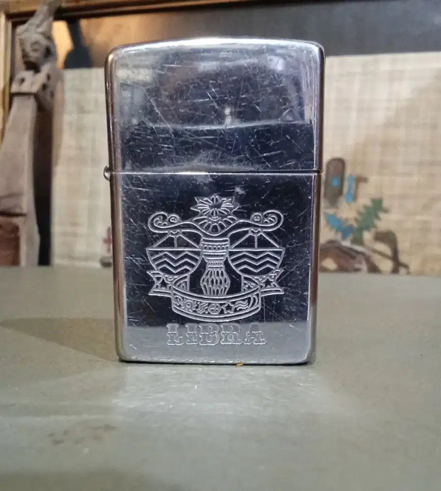 Zippo Zodiac Series ( Libra ) Desain Tahun 1990 Made In USA Original