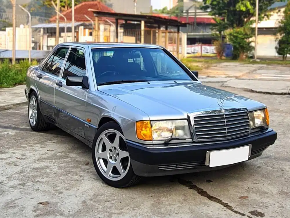Mercy W201 - 190E  2.0 liter