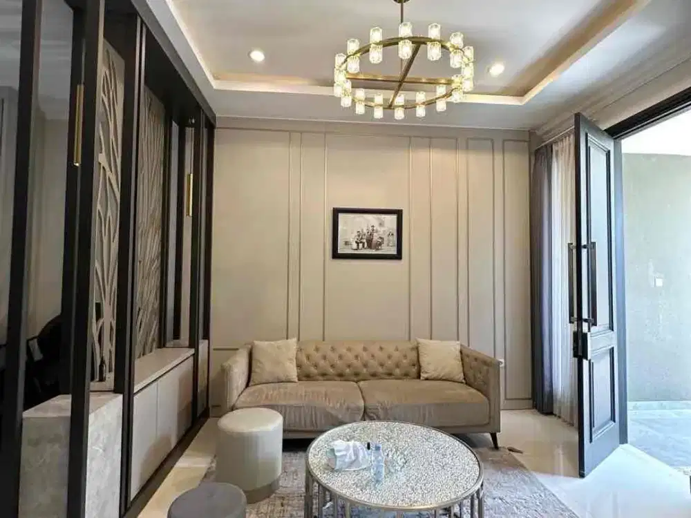 Dijual rumah pakuwon indah full furnish mewah