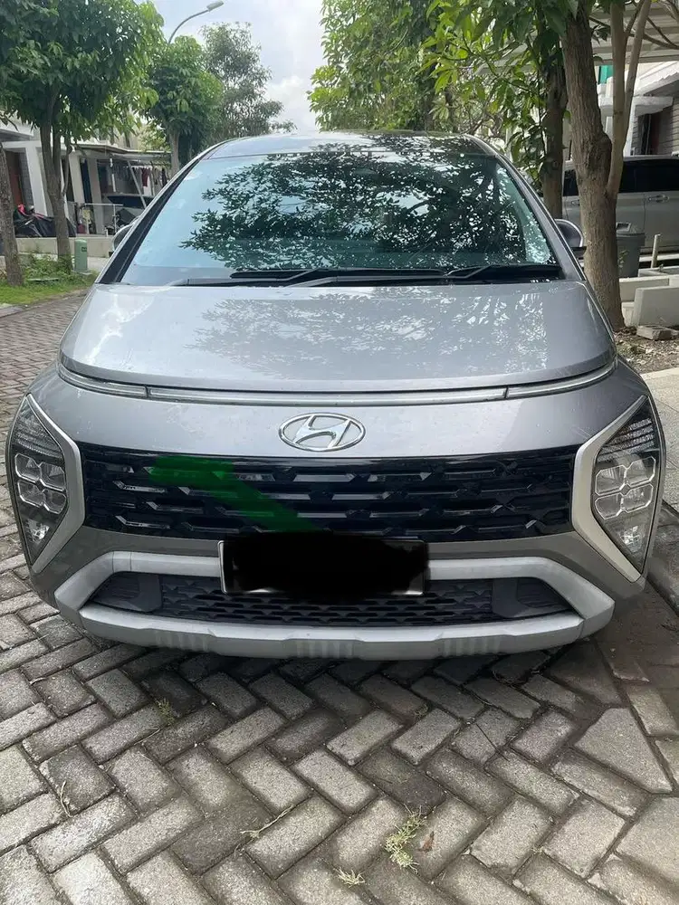 HYUNDAI STARGAZER PRIME IVT TWO TONE 2023