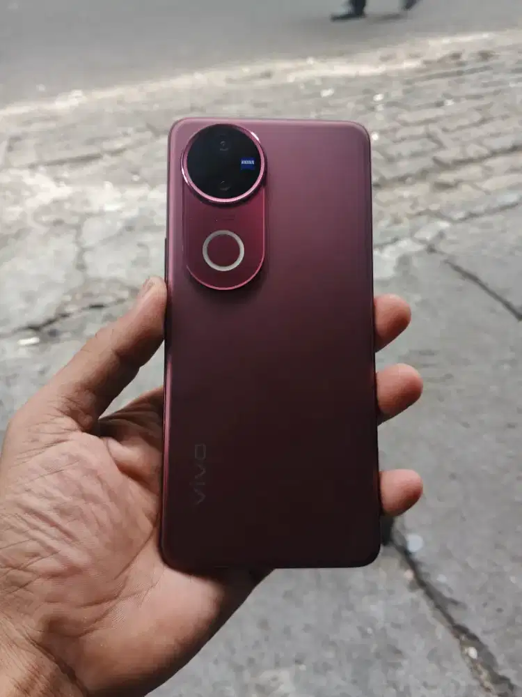 mahar vivo V50 5G(12/256) hp casan ori aja