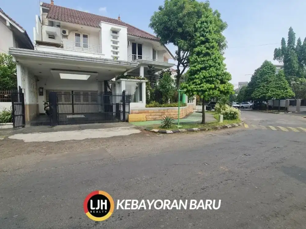 Forsale Rumah 3 Lantai Dua muka (Utara x Selatan)