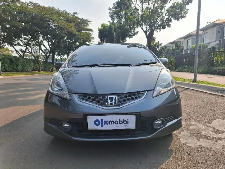 LOW DP Honda Jazz 1.5 RS Bensin-AT 2010 EVK