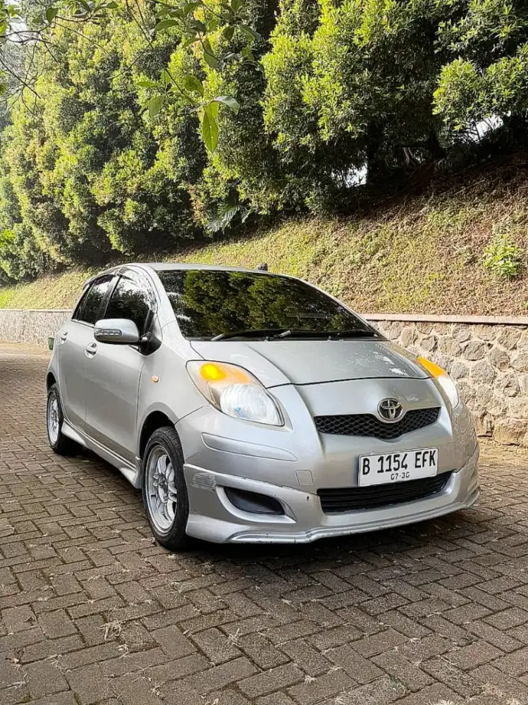 Jual yaris matic 2010