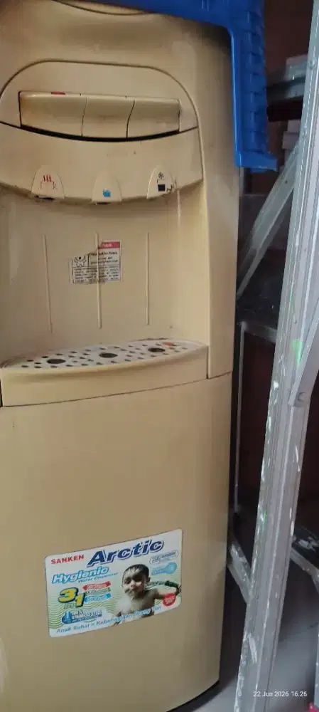 Dispenser sanken