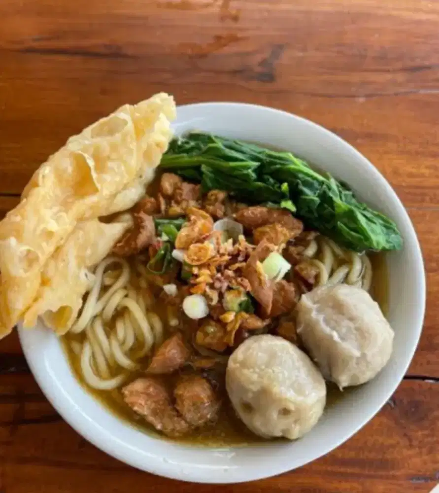 Di cari penjual mie ayam