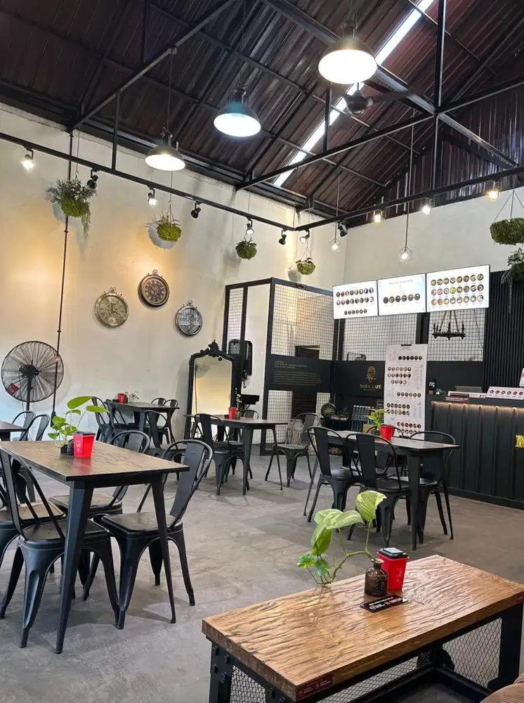 Lowongan crew cafe/waiters/kitchen