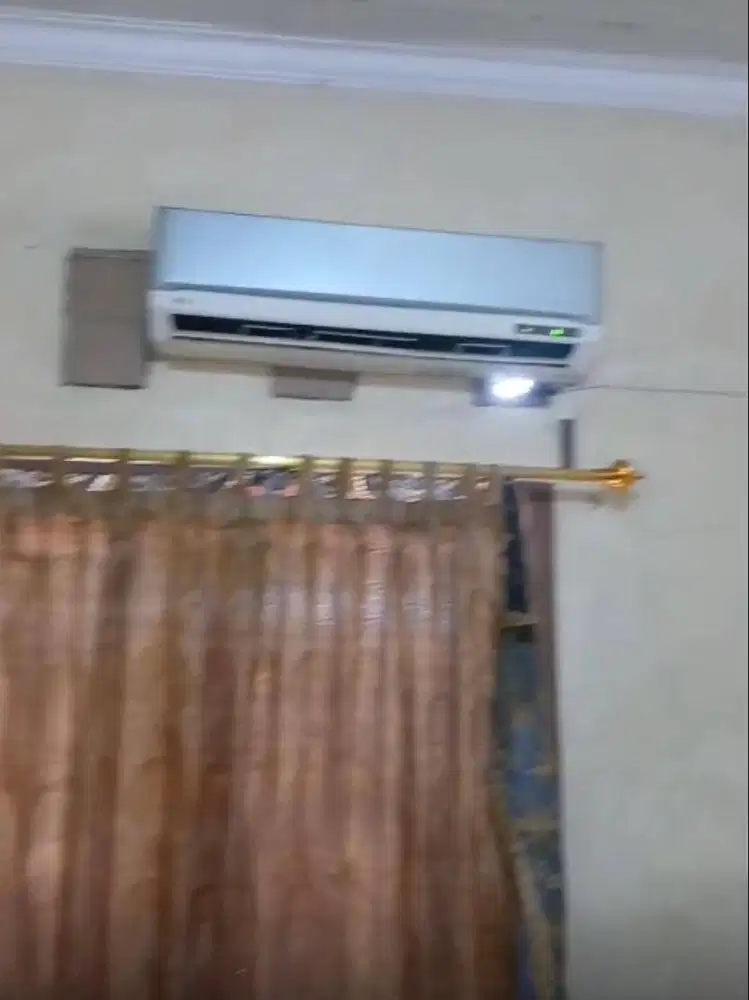 AC INDOOR LG & OUTDOOR SHARP 0.5 PK