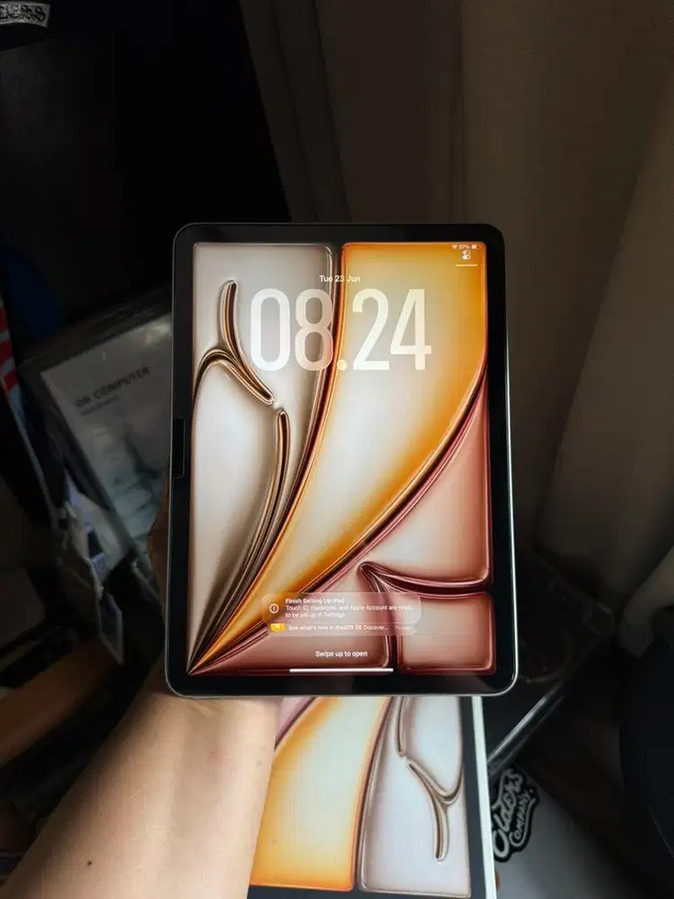 ipad air 6 M2 128gb wifi only ibox