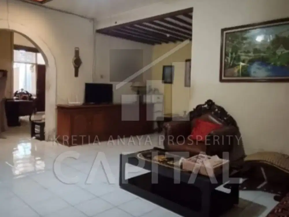 BANGUNAN HITUNG TANAH HOOK LOKASI STRATEGIS UNTUK USAHA / KANTOR MAINROAD BUAHBATU
