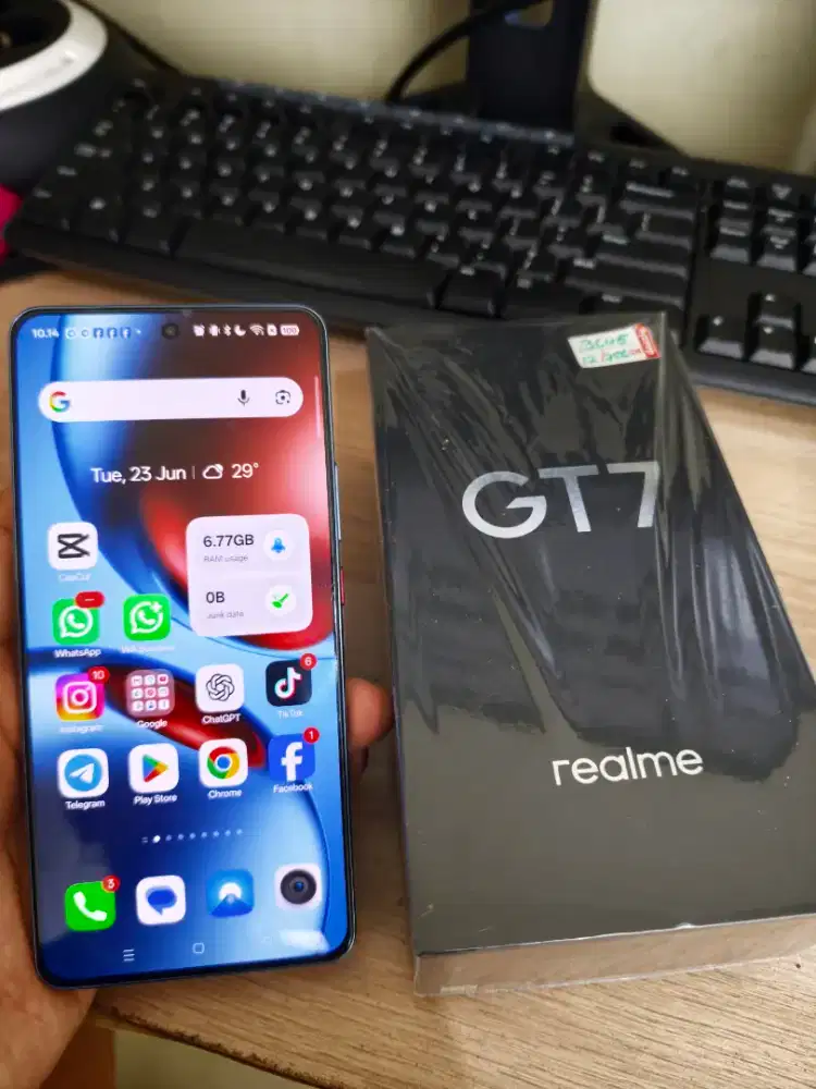 Realme GT7 Blue 12/256 Fullset Mulus Like New Garansi Resmi