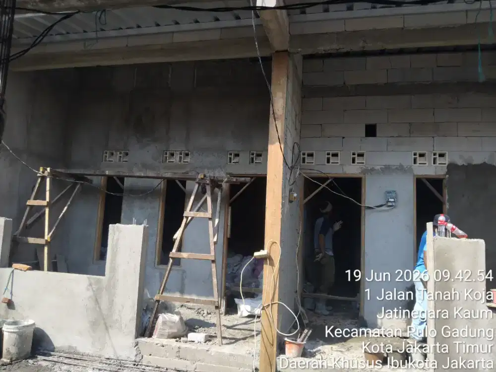 RUMAH BARU SIAP HUNI