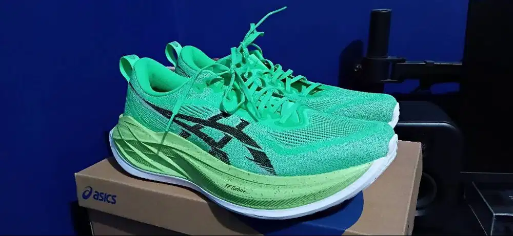 Asics Superblast 2 Ekiden BNIB Size 45