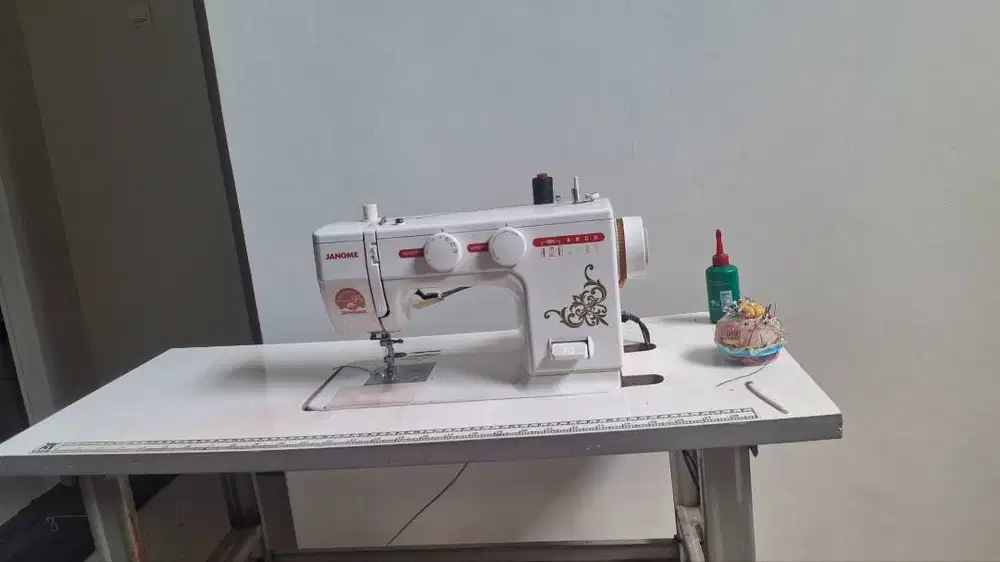 Jual mesin jahit janome NS26A