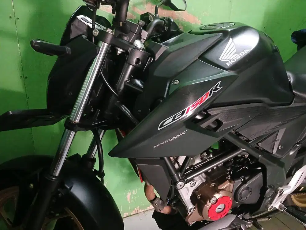 Honda CB 150R jual cepat