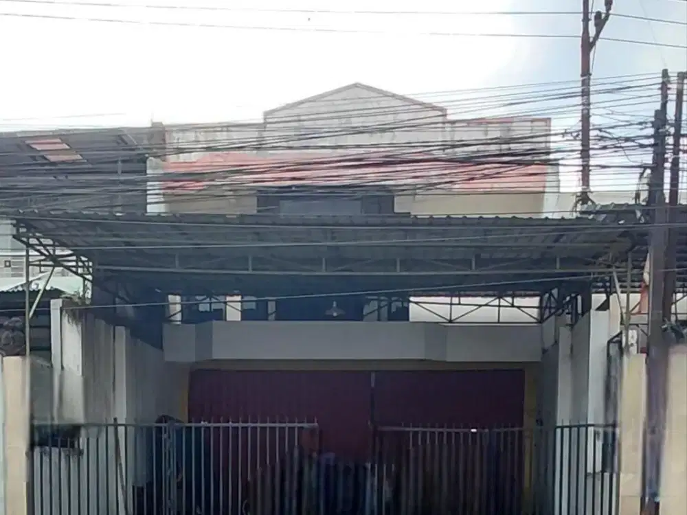 Dijual Ruko 2 Lantai Kawasan Ramai di Jl Ahmad Yani Malang