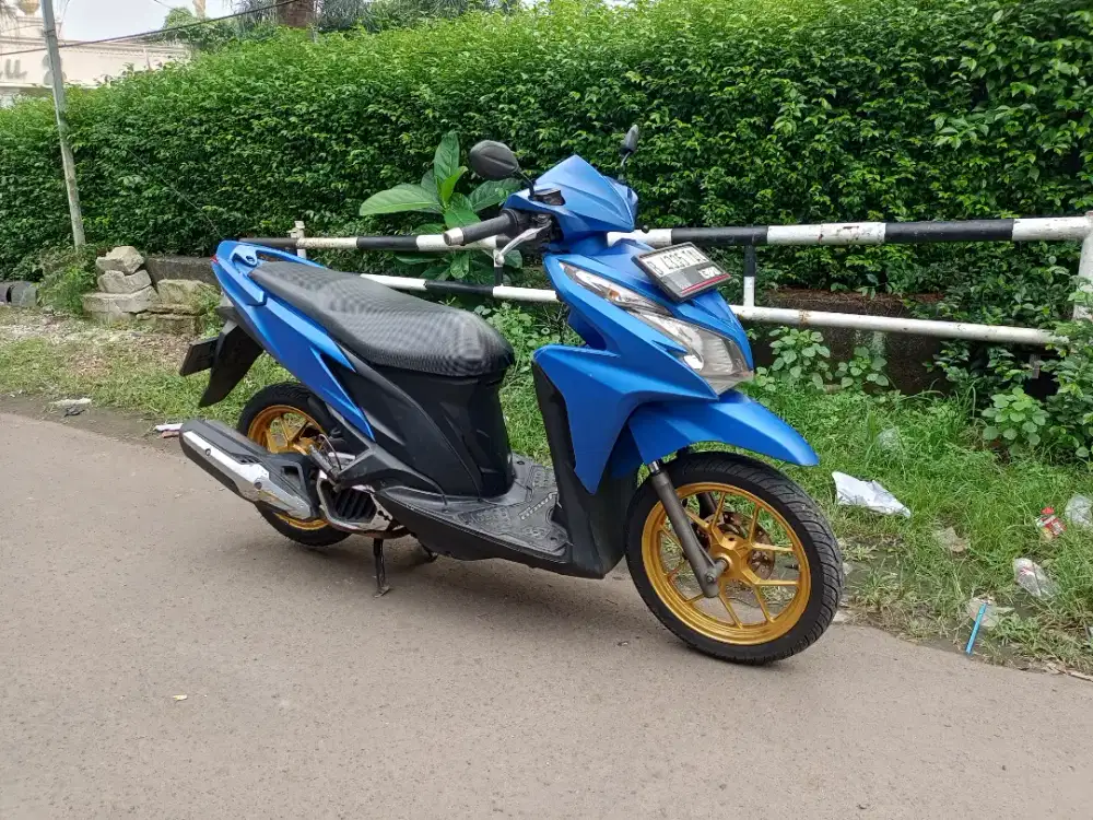 Honda Vario kzr tahun 2014 surat lengkap pajak telat plat DKI