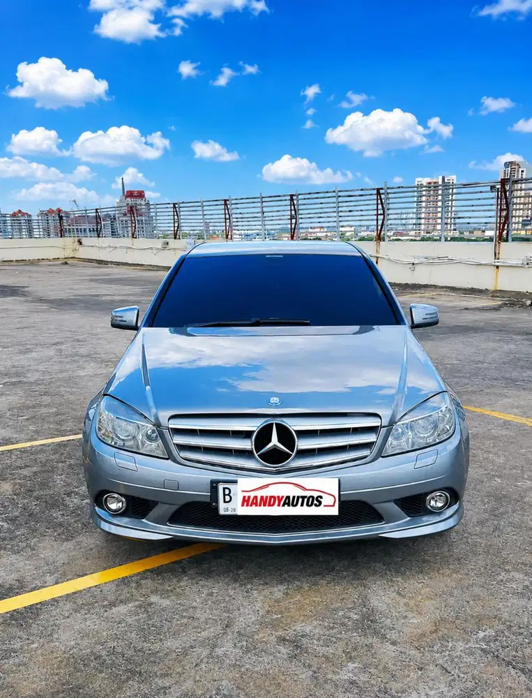 Mercedes Benz C250 Avantgarde AMG Tahun 2011 Automatic Abu abu metalik