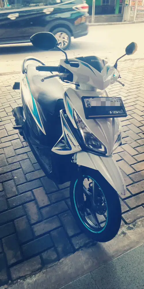 Bismillah Izin ya admin   Dijual Motor  HONDA VARIO tahun 2015 Plat