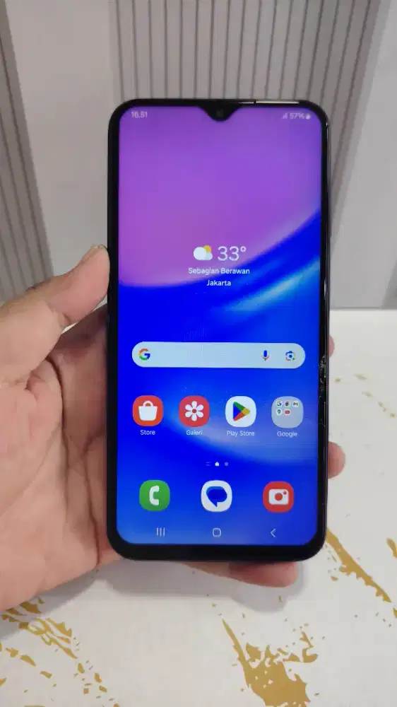 Samsung a15 8/256gb unit only minus tc retak tapi sentuhan normal