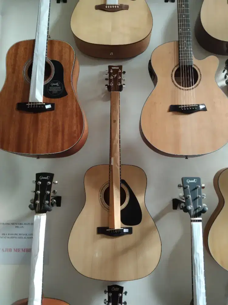 PROMO GITAR AKUSTIK YAMAHA F310