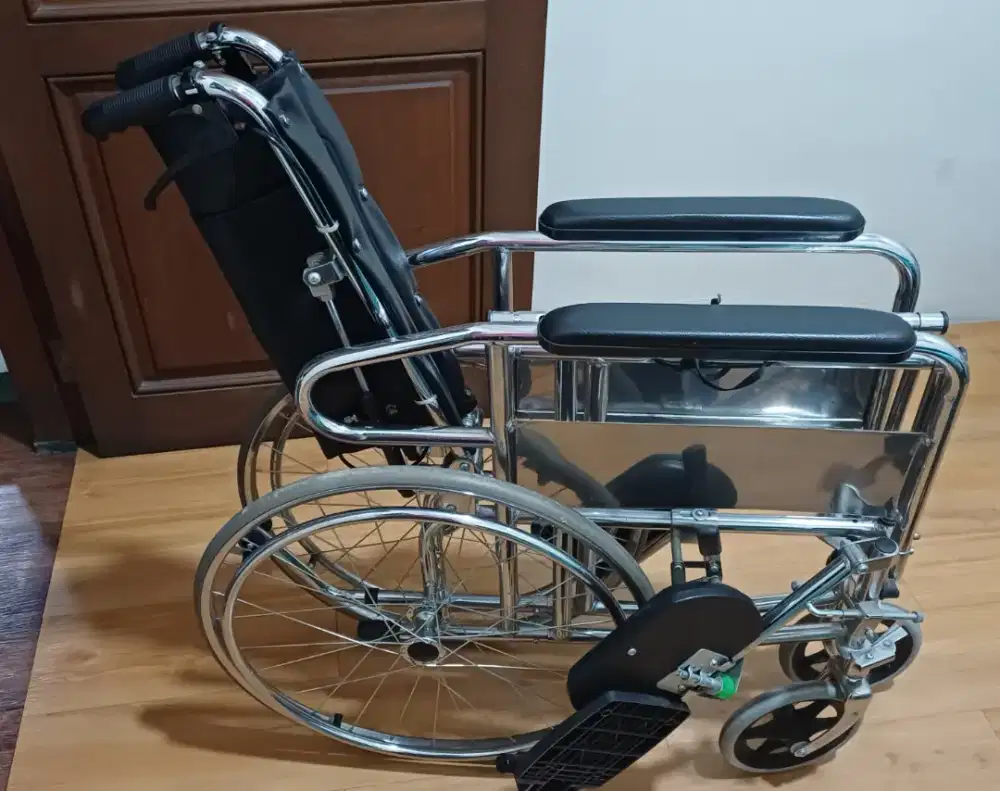 Jual cepat  kursi roda