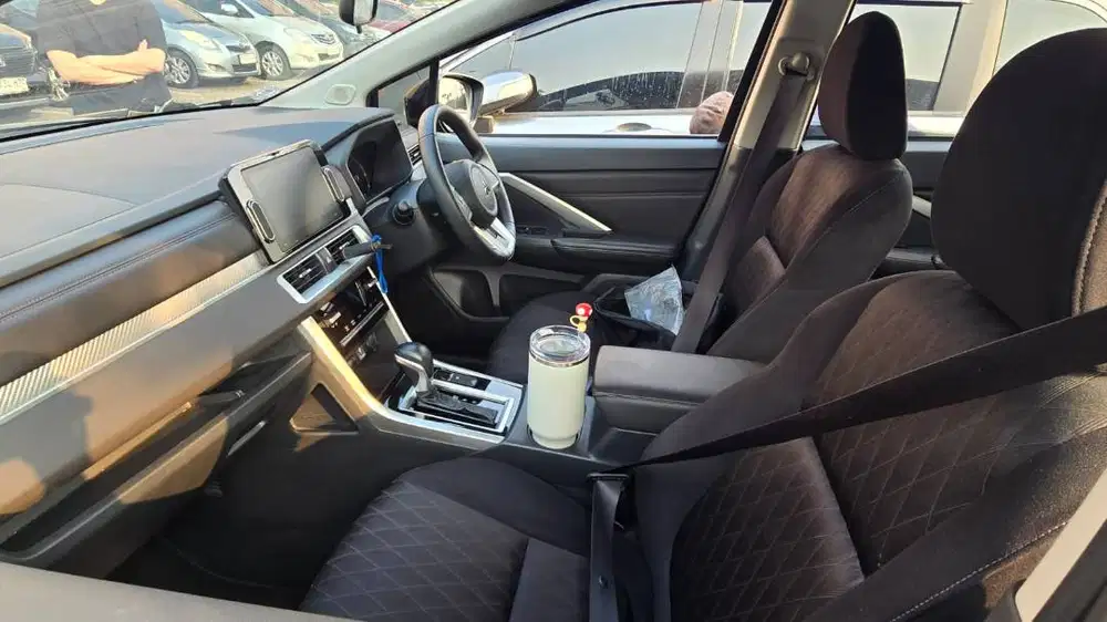 New Xpander Sport CVT (2021)
