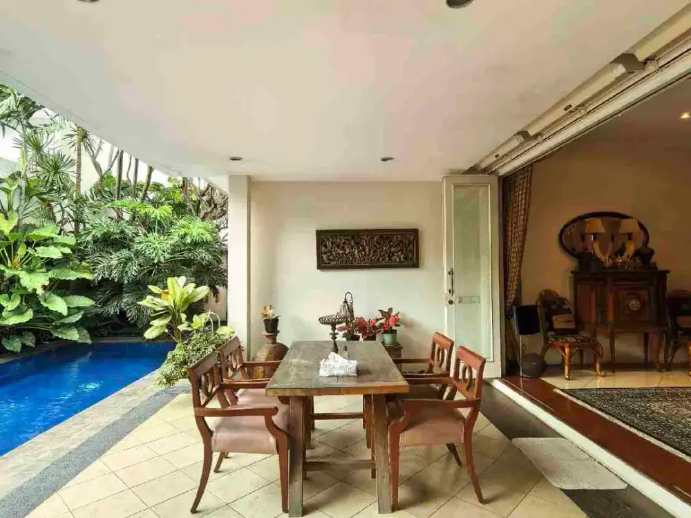 Rumah Mewah Serasa Resort Bali